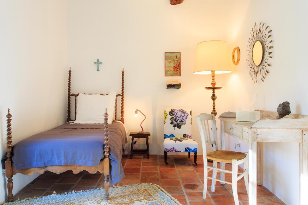 Domaine Du Clos D'Alari-Chambres D'Hotes Au Milieu Des Vignes Saint-Antonin-du-Var Esterno foto